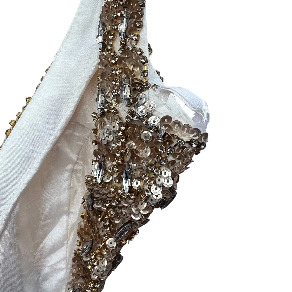 Mac Duggal Couture prom/pageant gown W/a Gold Foil Floral Print & Beaded Bodice